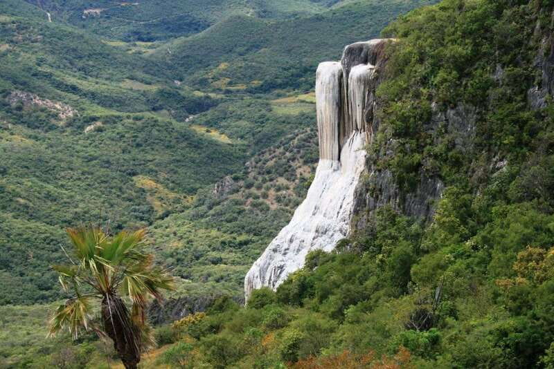 From Oaxaca: Hierve el Agua and Teotitlán del Valle - Visiting a Traditional Mezcal Factory for Authentic Tasting
