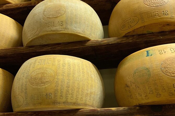 From Parma: Parmigiano,Prosciutto and winery Tour and tasting - Exploring Parma Ham Production in Langhirano