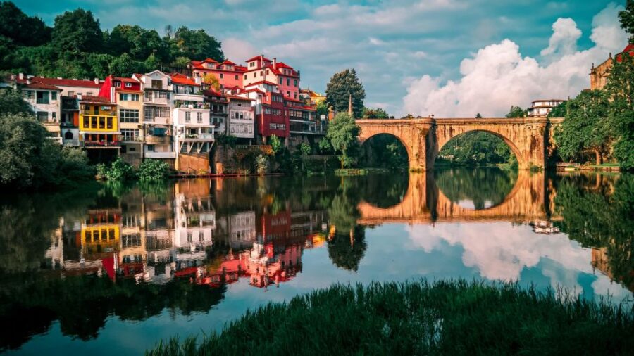 From Porto: Full-Day Douro Valley Trip - Visiting Peso da Régua: Heart of the Douro Wine District