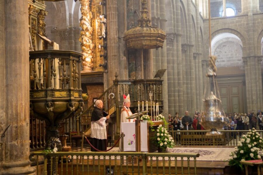 From Porto: Santiago de Compostela Cathedral Private Tour - Private Transportation with a Personal Touch