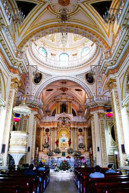 From Puebla: CHOLULA, TONANZINTLA, AND SAN FRANCISCO ACATEPEC PRIVATE TOUR - San Francisco Acatepec’s Talavera-Faced Facade