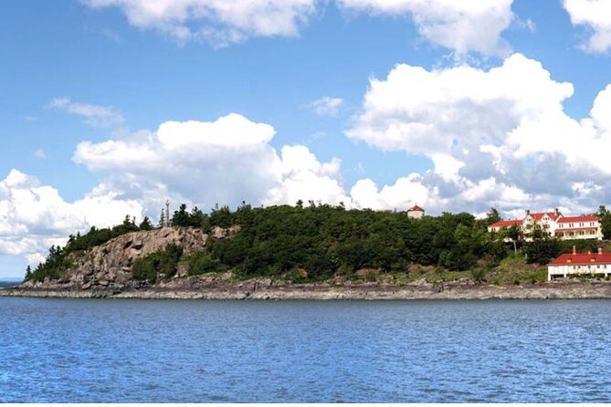 From Quebec City : Cruise & Visit to Grosse-Ile with bus transfer - Scenic Cruise from Berthier-sur-Mer to Grosse-Ile