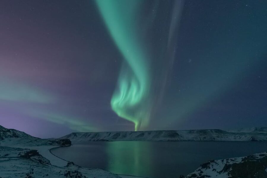 From Reykjavik: Small Group Northern Lights Tour - Setting Off from Reykjavík in a Minibus for Arctic Sky Watching
