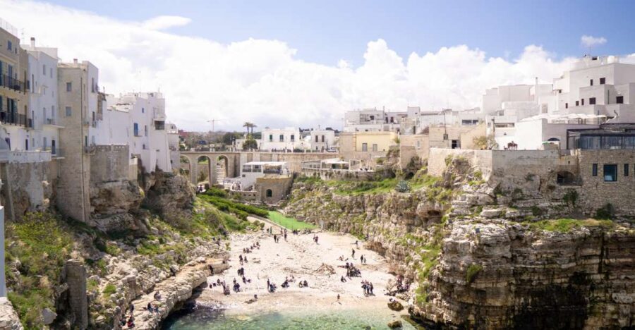 From Rome: Vesuvius, Pompeii & Amalfi 3 day tour - Overnights in Salerno with Sea Views and Local Cuisine