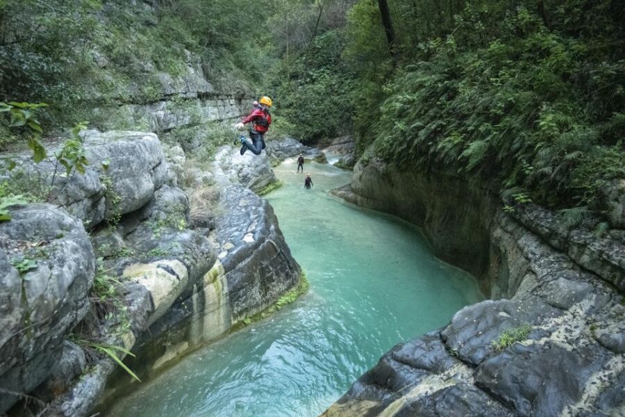 From Santiago,NL: Matacanes Canyon Canyoneering Tour & Lunch - What Is Included in the Tour Package