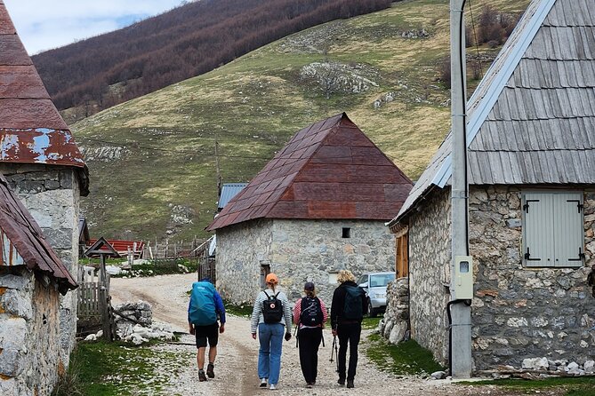 From Sarajevo: Full-Day Hike to Lukomir Village - Exploring Umoljani and Its Rich Past