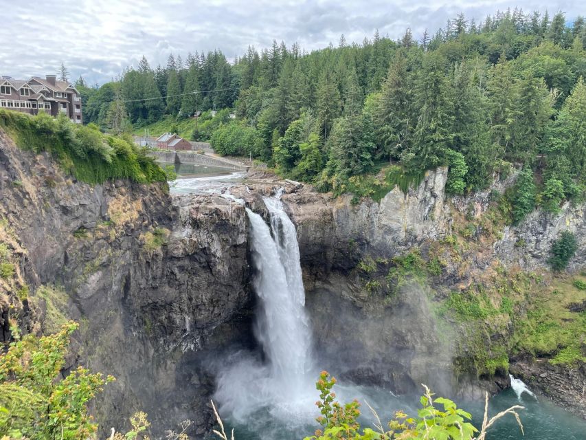 From Seattle: Snoqualmie Falls and Wineries Tour w/ Transfer - Traveling Over Lake Washington on the Floating Bridge