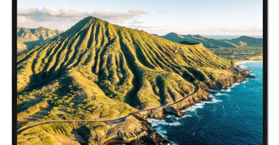 From Waikiki: Circle Island Tour - Surfing Wonders: Banzai Pipeline, Sharks Cove, and Beach Views