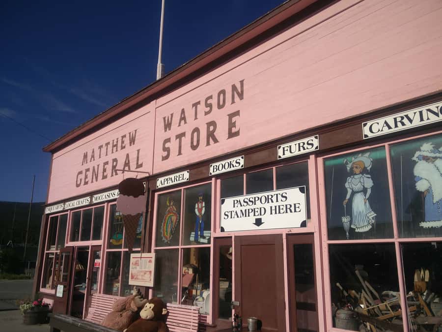 From Whitehorse: Klondike Gold Rush Tour incl. Emerald Lake - The Route: Miles Canyon and its Basaltic Lava Formations