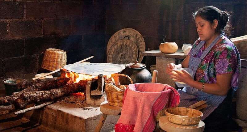 FromSan Cristobal:Zinacantán andSanJuanChamula ENGLISH GUIDE - Starting Point in San Cristóbal de Las Casas