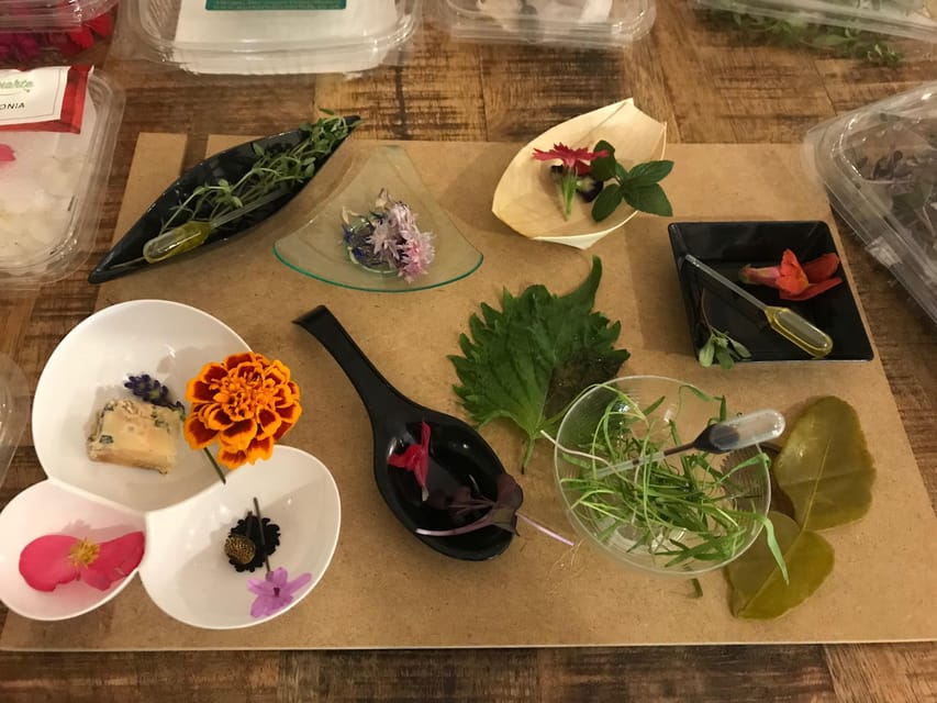 Full Córdoba tasting - Starting Point at Corredera Square Market