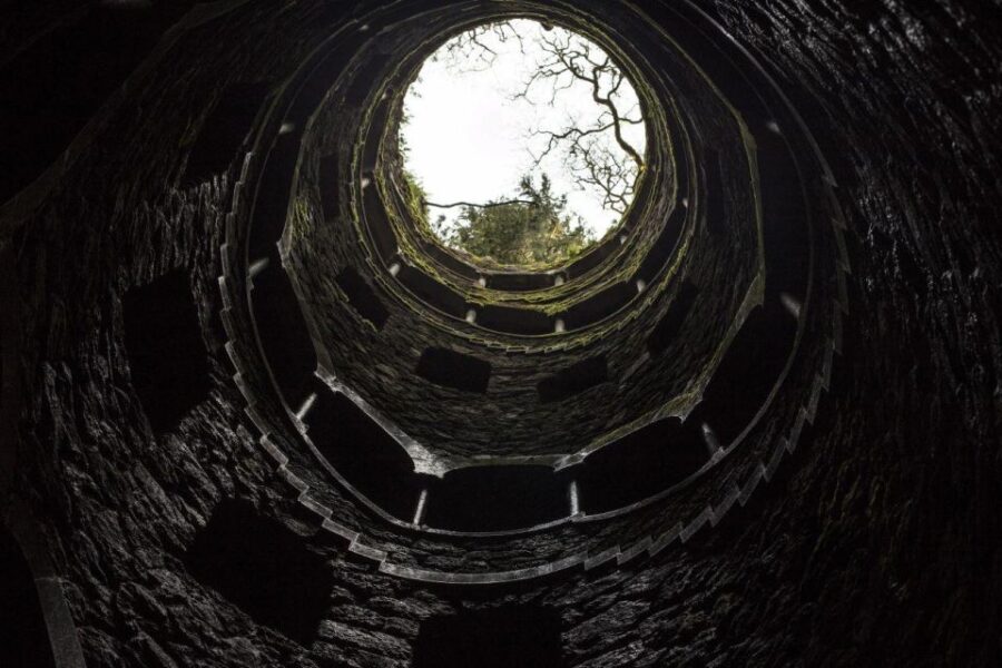 Full day-Away day from Lisbon to see Sintra and Cascais - Authentic Portuguese Lunch Amidst Sintra and Cascais