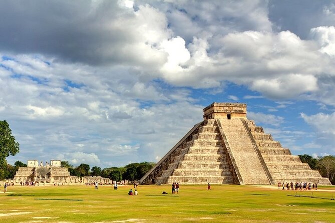 Full-Day Chichen Itza, Coba, cenote Ik Kil and Tulum Private Tour - Starting the Tour: Pickup and Transportation