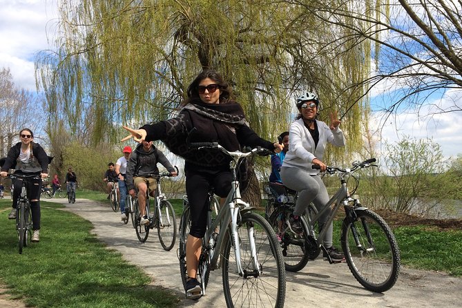 Full-Day Countryside E-Bike Tour to Karlstejn Castle (small group - Rest and Traditional Czech Lunch in Hlasna Treban