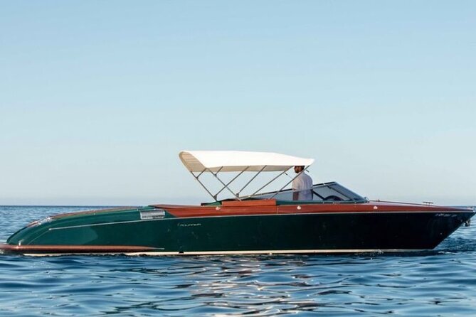 Full Day Luxury Riva Aquariva Venice Tour - VIP - Discovering Buranos Colorful Charm and Lace Tradition