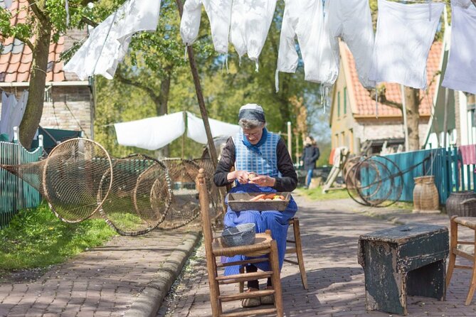 Full Day Private Dutch Golden Age Cities Tour - The Guide: Professional and Engaged