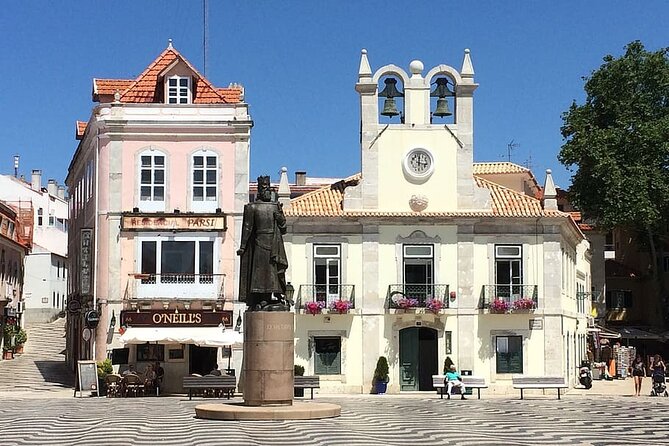 Full Day Private Tour to Sintra and Cascais - Visiting the Western Edge of Europe at Cabo da Roca