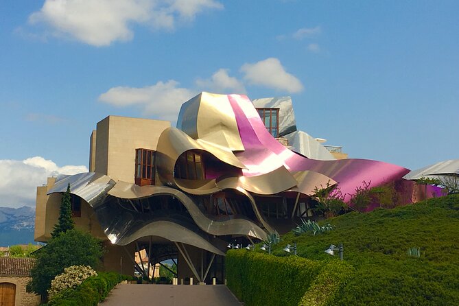 Full-Day Private Wine Tasting Tour in La Rioja with lunch - Exploring Three Unique Wineries in La Rioja