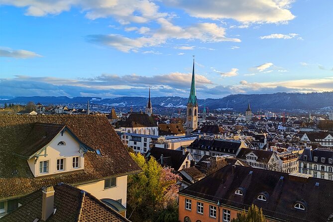 Full-Day Private Zurich Sightseeing Tour and Chocolate Tasting - Exploring Zurich’s Old Town’s Medieval Charm