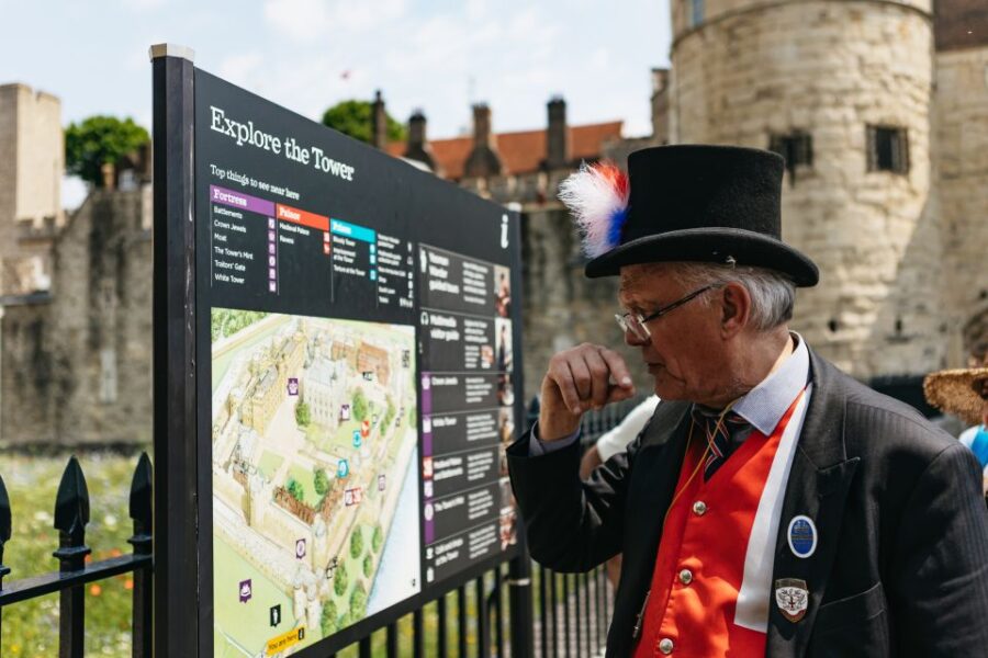 Full-Day Total London Tour & Flight on the London Eye - The Thames River Cruise and Iconic London Views