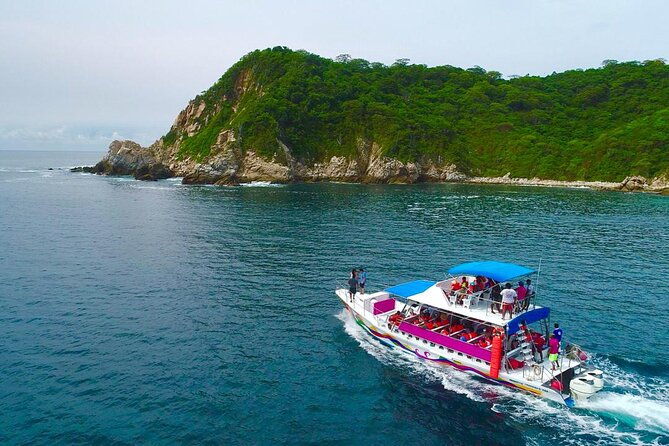 Full Day Tour of the Bays of Huatulco - Exploring Huatulco National Park and the Bufadero Blowhole