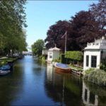 Full day trip to Edam, Volendam, and Marken - Starting Point and How the Tour Begins