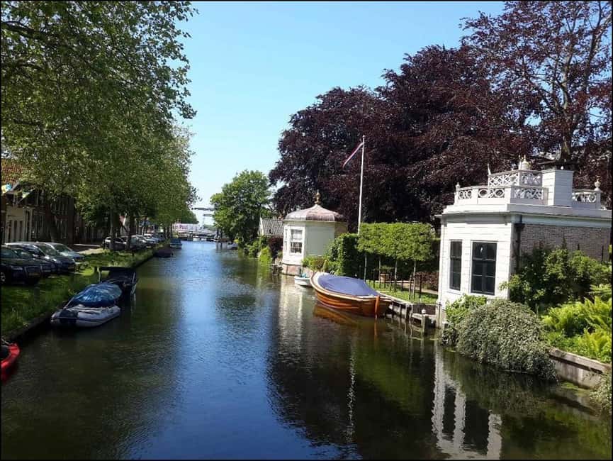 Full day trip to Edam, Volendam, and Marken - Starting Point and How the Tour Begins