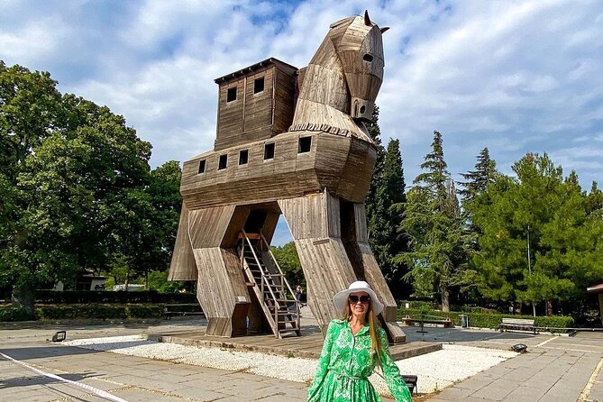 Full-Day Troy History Guided Tour with Lunch from Istanbul - Starting Early: Pickup in Istanbul and Transfer to Eceabat