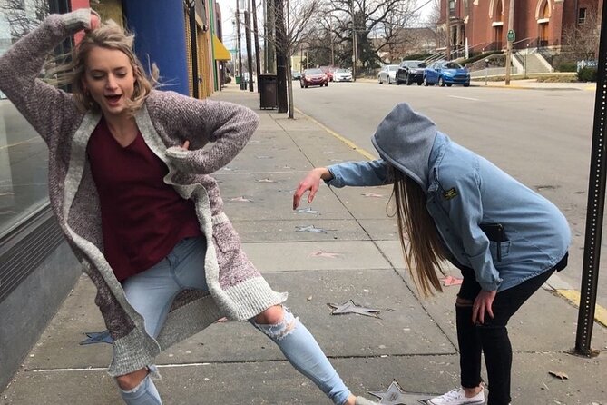 Fun City Scavenger Hunt in Albany by Zombie Scavengers - What to Expect During the 1-Hour Albany Zombie Challenge