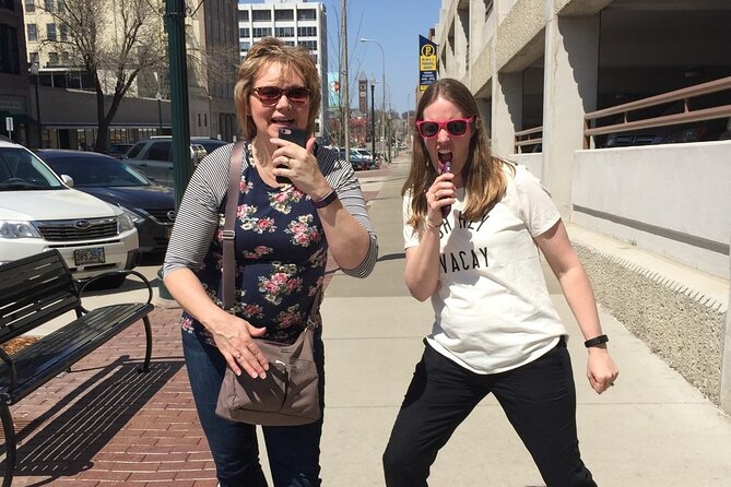 Fun City Scavenger Hunt in Raleigh by Wacky Walks - How the Mobile App Guides the Raleigh Scavenger Hunt