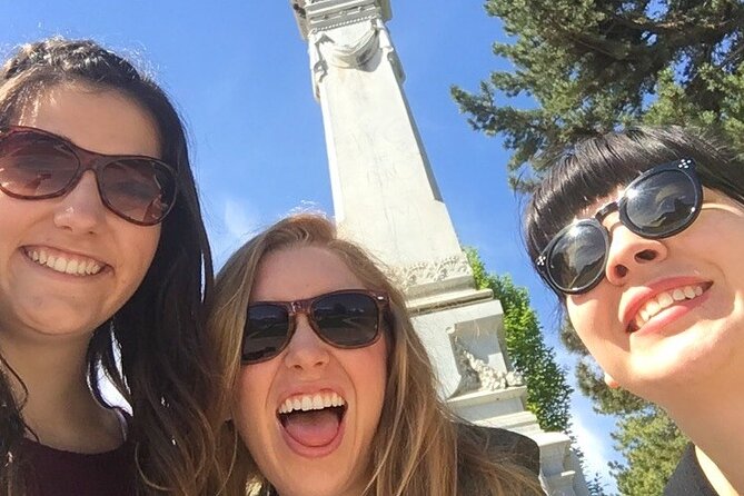 Fun City Scavenger Hunt in San Antonio by 3Quest Challenge - How the App Guides You Through Challenges and Clues