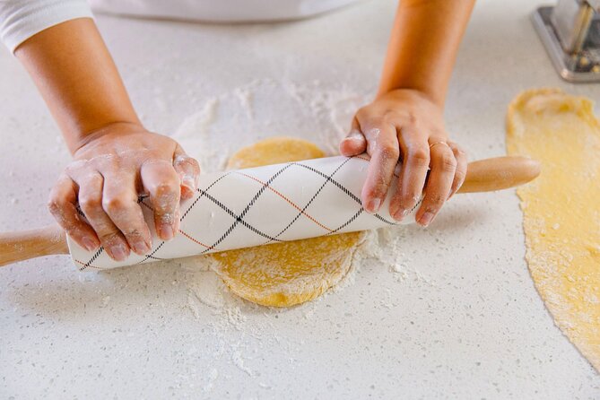 Fun Pasta Making Class With Local Chef in Houston - Meeting Point and Timing in Houston