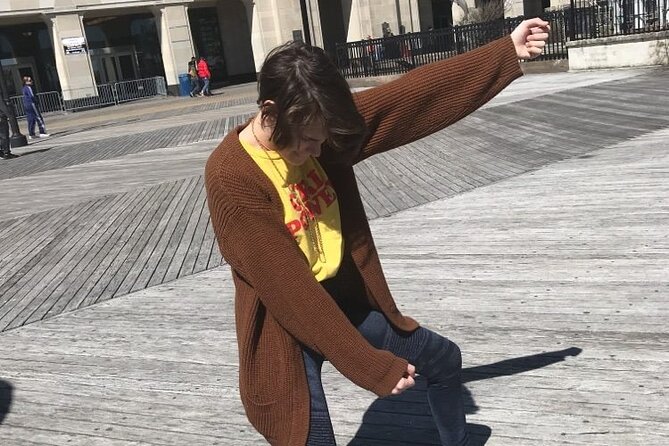 Fun Scavenger Hunt in Guelph by Zombie Scavengers - Starting Point at Market Square in Guelph