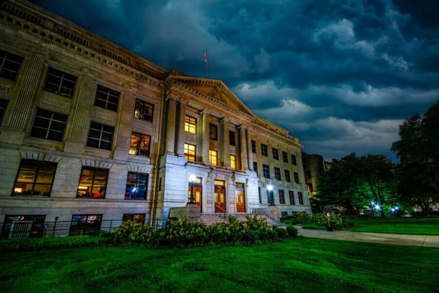 Gallows, Gunpowder & Graves of Greensboro Ghost Tours - Exploring the Haunted Charlotte Theatre of Greensboro
