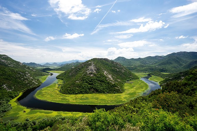 Gastronomy and Sightseeing in Montenegro - Lake Skadar & Cetinje Private Tour - Visiting a Family-Run Winery in Rvasi