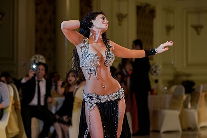 Gbosphorus Istanbul Dinner Cruise and Turkish Night Show - The Dining Experience: A 3-Course Turkish Feast