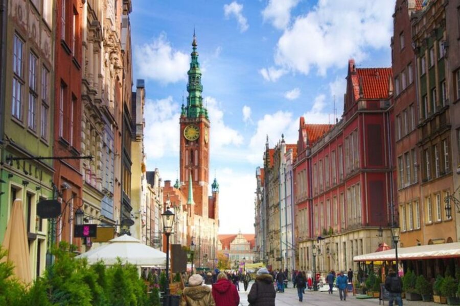 Gdansk: Private custom walking tour with a local guide - Meet Your Local Guide at Your Accommodation in Gdansk