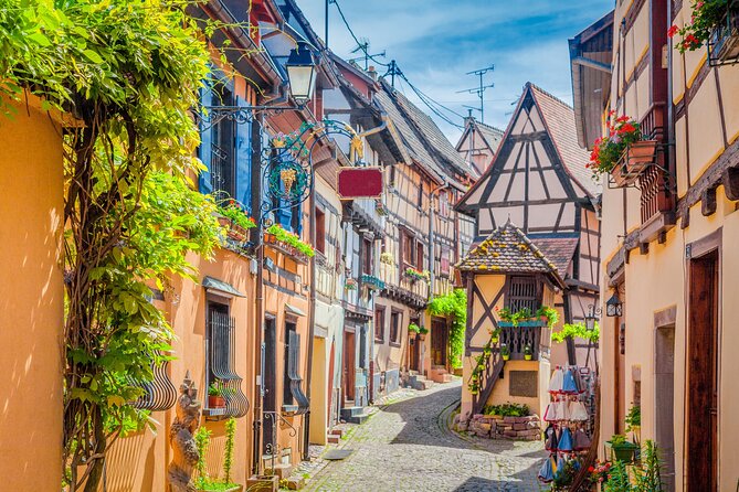 Gems of Alsace Private Full Day Tour from Strasbourg - Visiting Colmar: A Fairytale Village of Canals and Colorful Houses