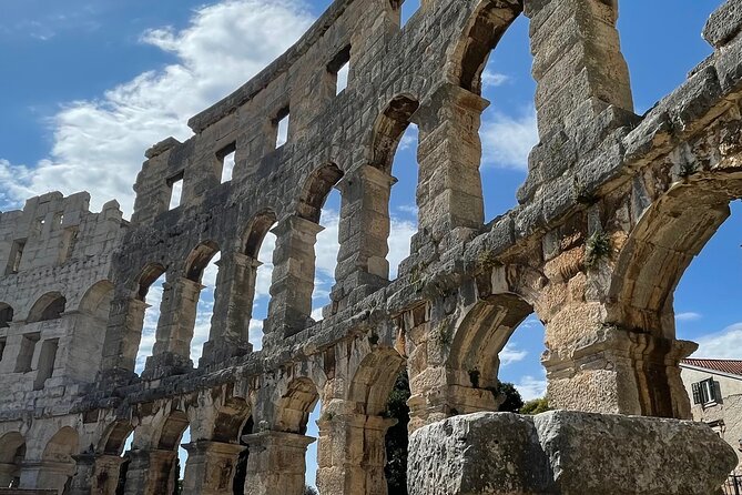 Gems of Istria - Private day-trip to Pula, Rovinj & Motovun from Zagreb - Rovinj’s Coastal Charm and Vibrant Streets