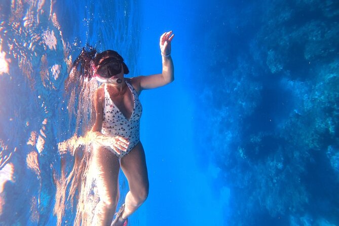 Get to know heaven on earth with Chivis del mar private - Starting Point: The Glass Bottom Boat at Marina Caleta