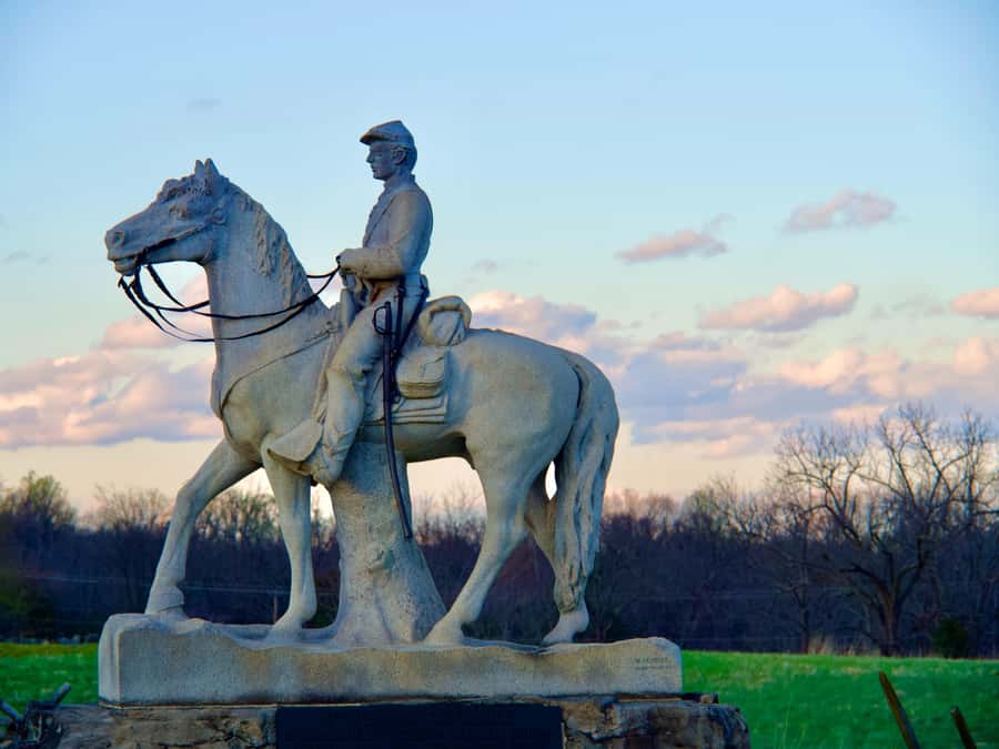 Gettysburg: Guided Battlefield Tour from Washington, D.C. - Starting at the Gettysburg Visitor Center