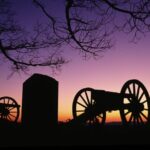 Gettysburg: Historic Downtown Food Tour - Exploring the Blue Gray Bar and Grill: Pretzels and Cheesesteaks