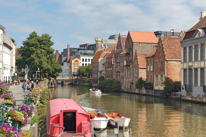Ghent City Highlights Walking Tour with Light Mea/Snack - Discover the Castle of the Counts and Its Enchanting Stories