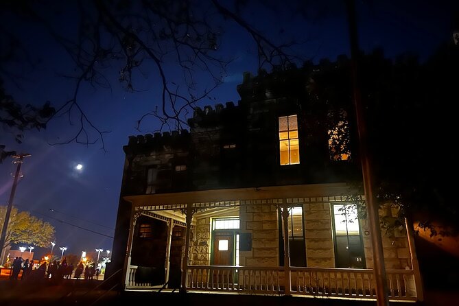 Ghost Maker Tour in Georgetown: Adults Only - A Perfect Mix of History, Hauntings, and Local Bars