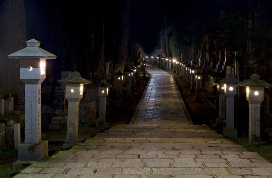 Ghost stories of Boston  Night Private Tour - Starting Point and Meeting Details in Boston