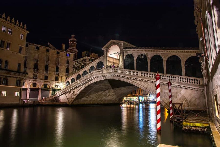 Ghosts of Venice: Castello, Malibran Theater, Cannaregio - Exploring the Haunted Corners of Castello District