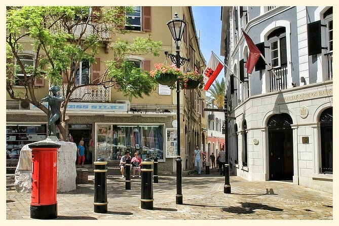 Gibraltar Day Trip at your Own Pace from Malaga & Costa del Sol - Booking and Group Size: What to Expect