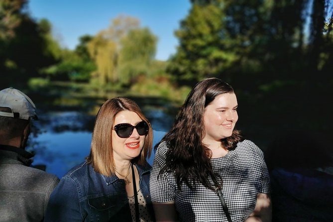 Giverny and Versailles Full-Day Private Guided Tour with Hotel Pickup - Monet’s House and Gardens at Giverny