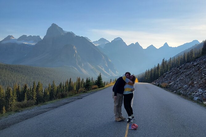 Glaciers, Mountains & Lakes - Lunch Included - Lake Louise: Year-Round Beauty and Photos
