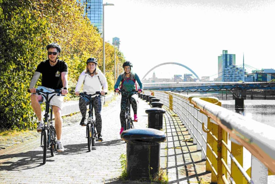 Glasgow - Private Bike Tour - Exploring Kelvingrove and Kelvingrove Park